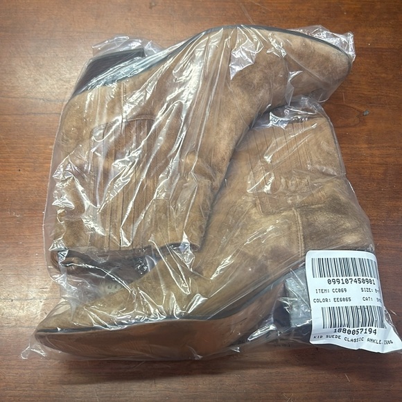 USED J Crew New Stevie ankle boots in suede CC069 - Picture 3 of 5